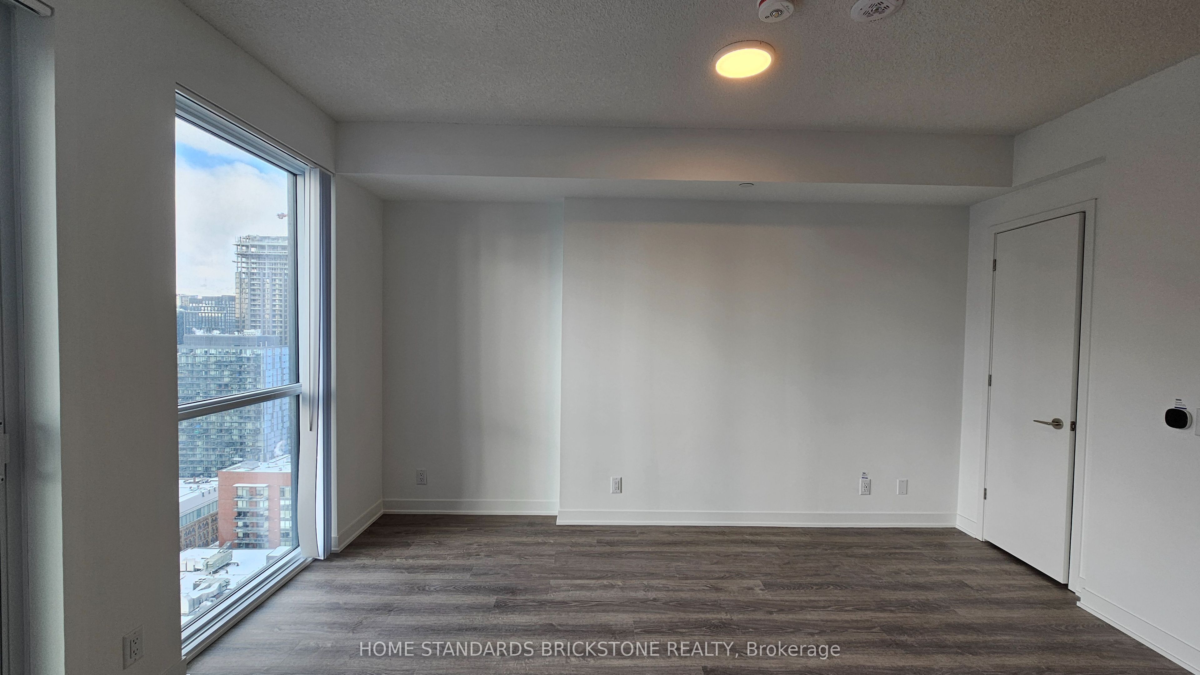 Additional image 4 of 3211-180 Front Street E, Toronto, ON, M5A 0A9
