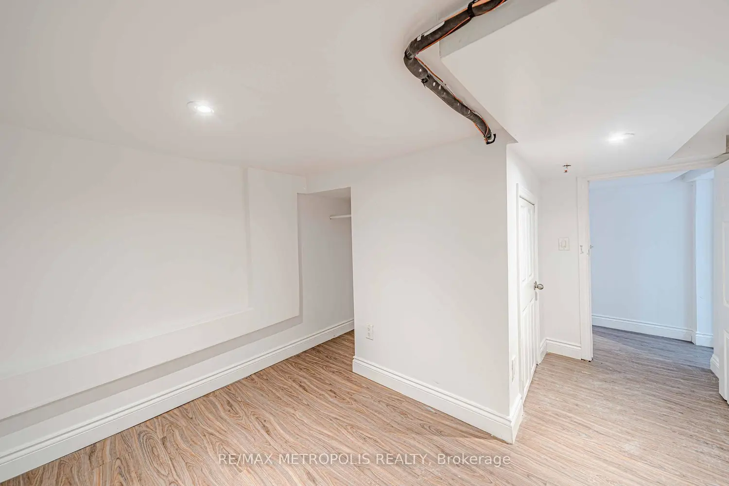 Additional image 9 of 240 Division Street