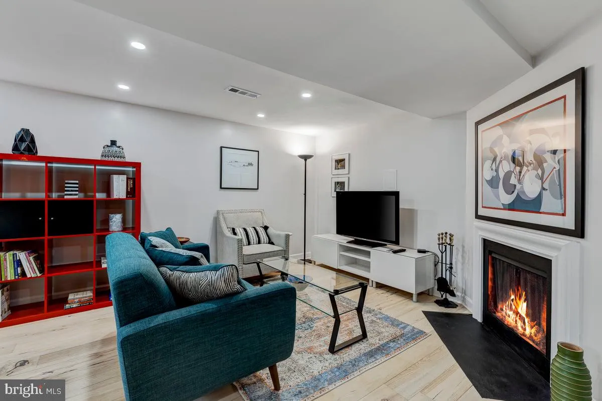 Additional image 23 of 1408 21st Street NW Unit A, Washington, DC 20036