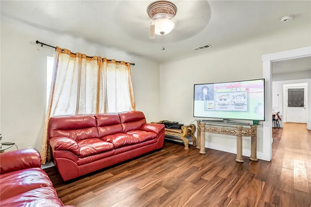 Additional image 25 of 24110 Avenue 14 Ave, Madera, CA 93637