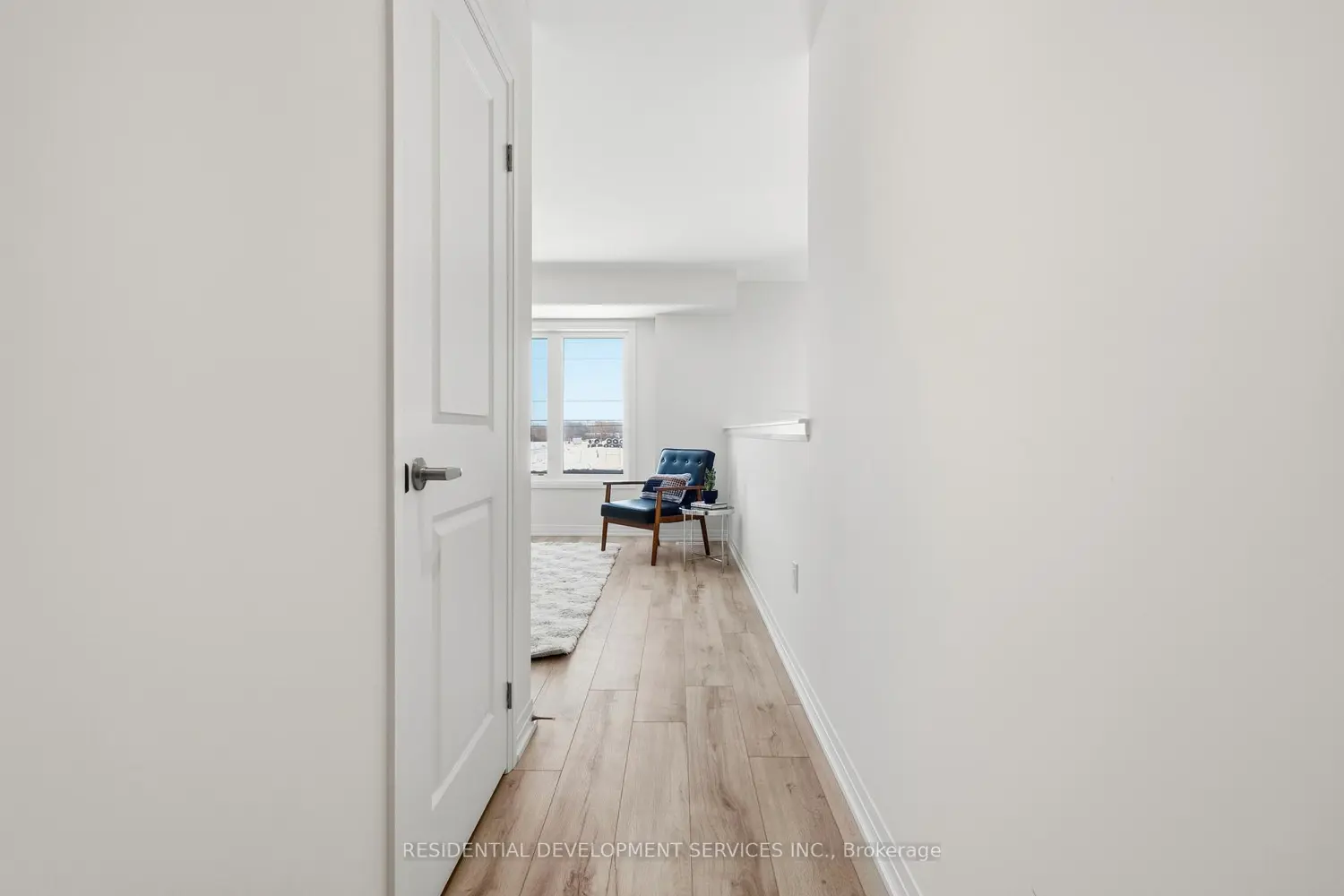 11379 Leslie Street photo 3
