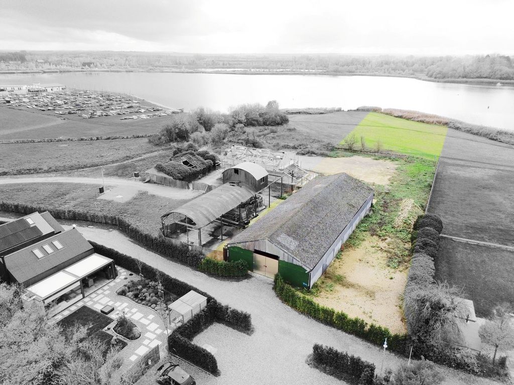 Additional image 4 of Land for saleManor Farm Barns, Lechlade GL7
