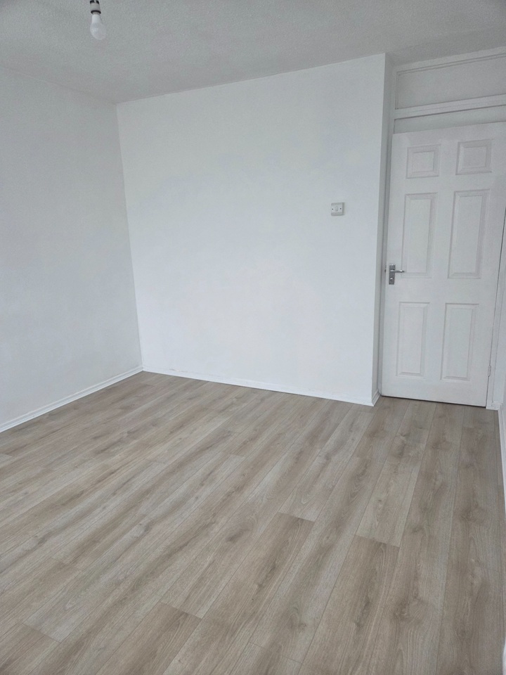 Additional image 11 of 2 Bed Flat, Dundas House, E2, N1 7GU