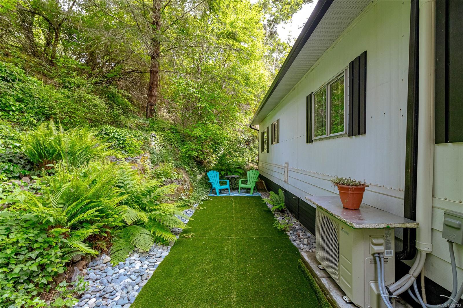 Additional image 3 of 17-7142 Grant Road, Sooke, BC, V9Z 0N3