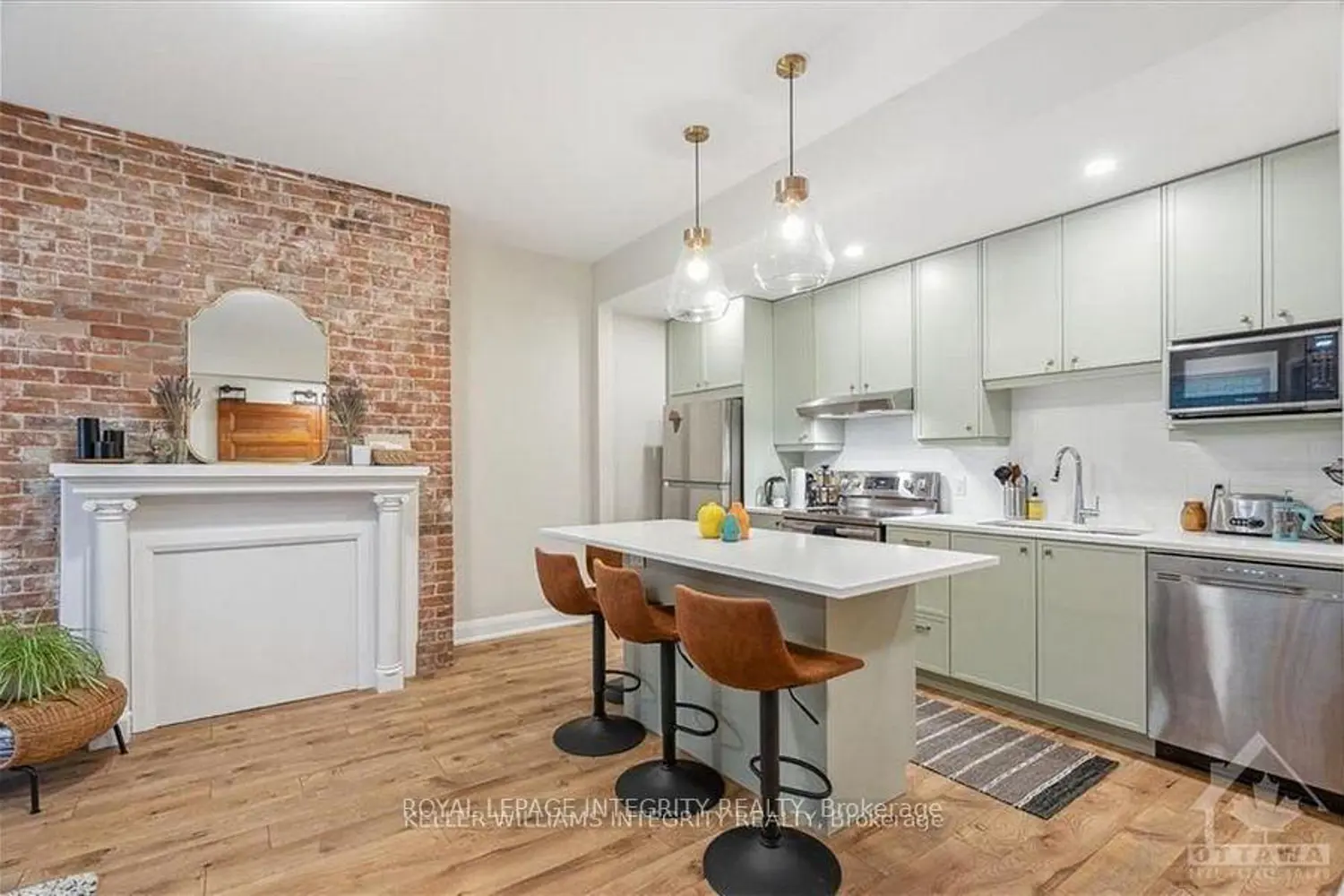 Additional image 3 of 470 Besserer Street