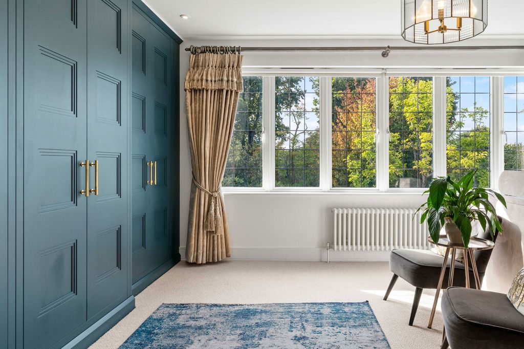 Additional image 41 of 6 bed detached house for saleRoundwood Avenue, Hutton Mount, Brentwood CM13