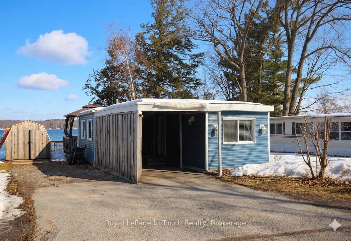 Primary image of 10 Lakeshore Road, Midland, ON, L4R 0B9