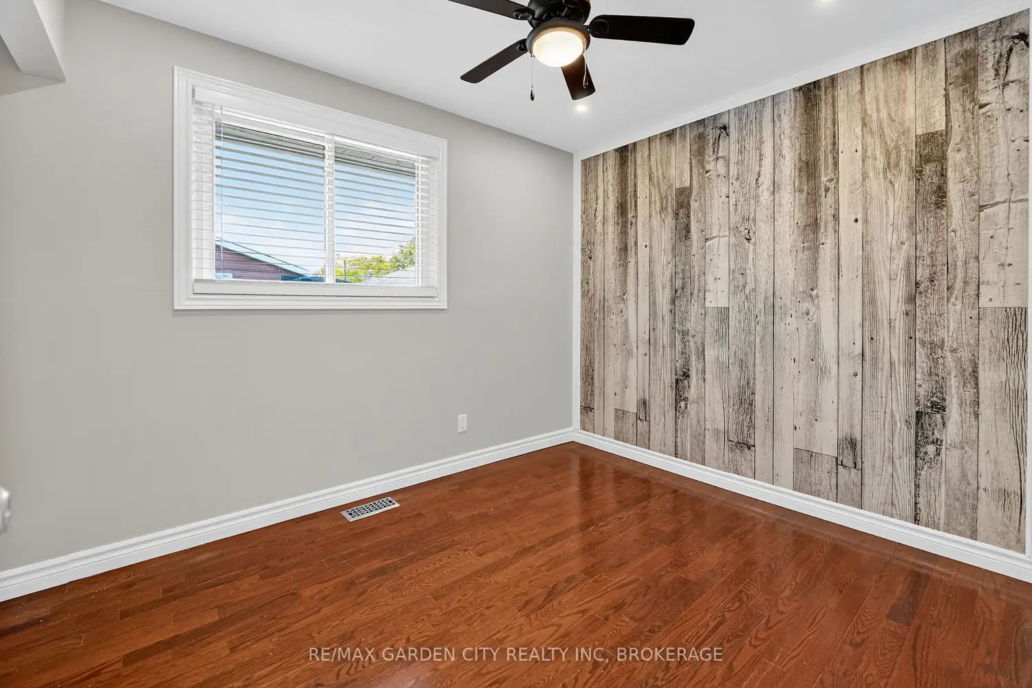 Additional image 11 of 4 Jeanette Drive