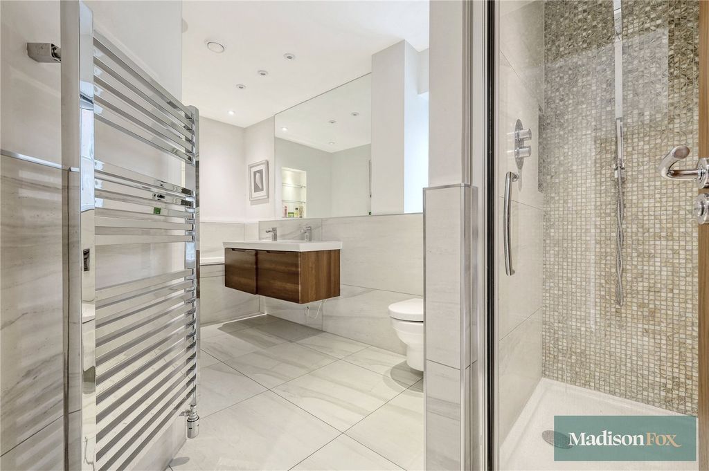 Additional image 19 of 4 bed flat for saleManor Road, Chigwell, Essex IG7