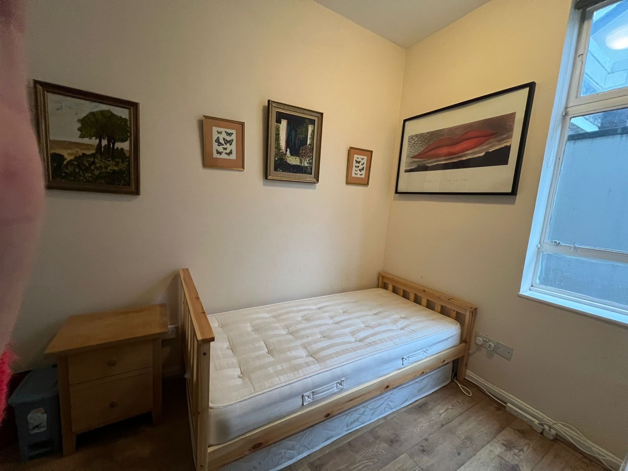 Additional image 4 of Studio Flat, Princes Gate, SW7, SW7 2QH