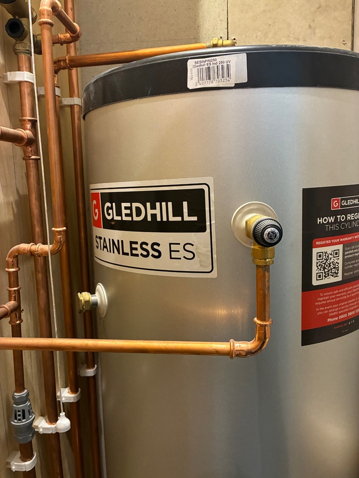 Additional image 15 of 5 Bed Terraced House, Daisy Bank Road, M14, N1 7GU