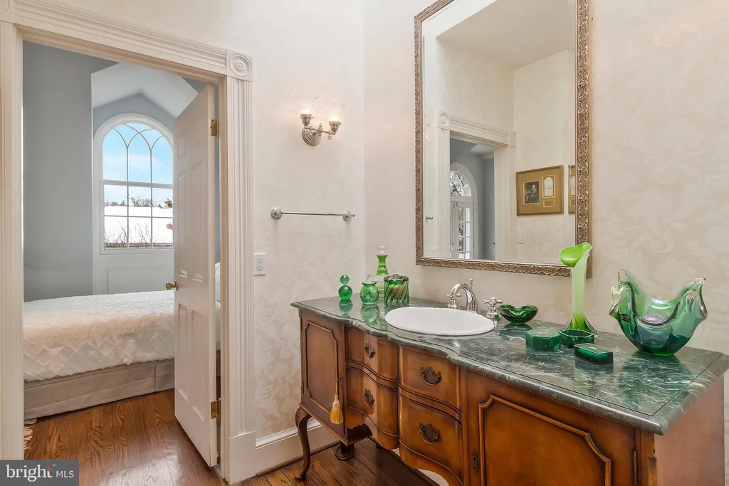 Additional image 36 of 3230 Volta Place NW, Washington, DC 20007