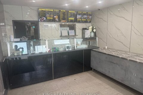 Additional image 3 of 11-2893 Lawrence Avenue E, Toronto, ON, M1P 2S8