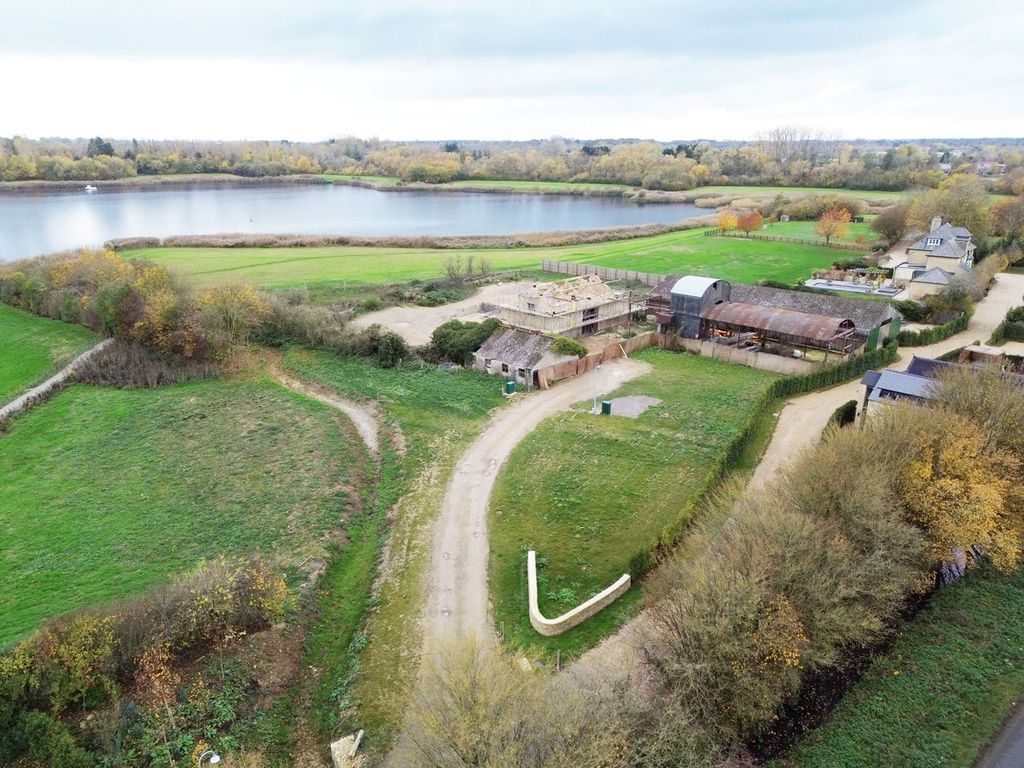 Additional image 3 of Land for saleManor Farm Barns, Lechlade GL7
