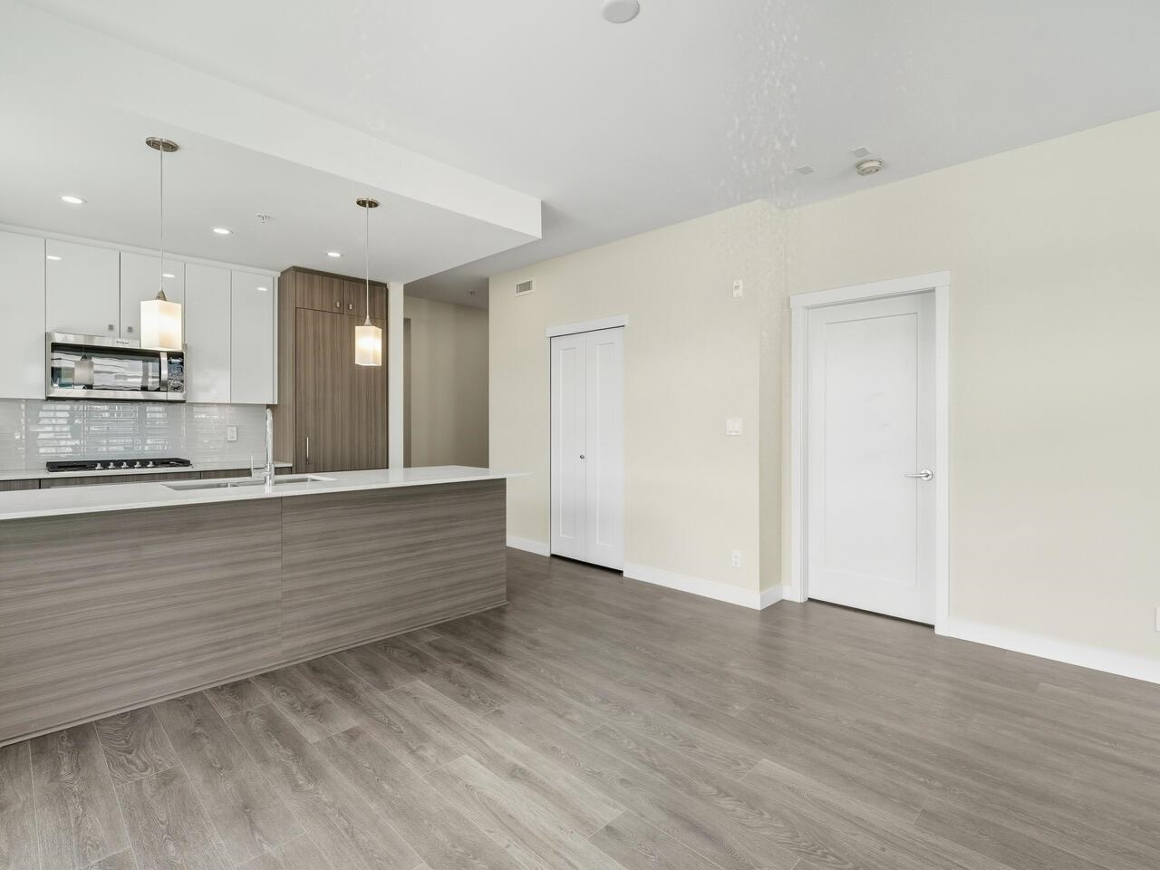 Additional image 6 of 401-23233 Gilley Road, Richmond, BC, V6V 1E6