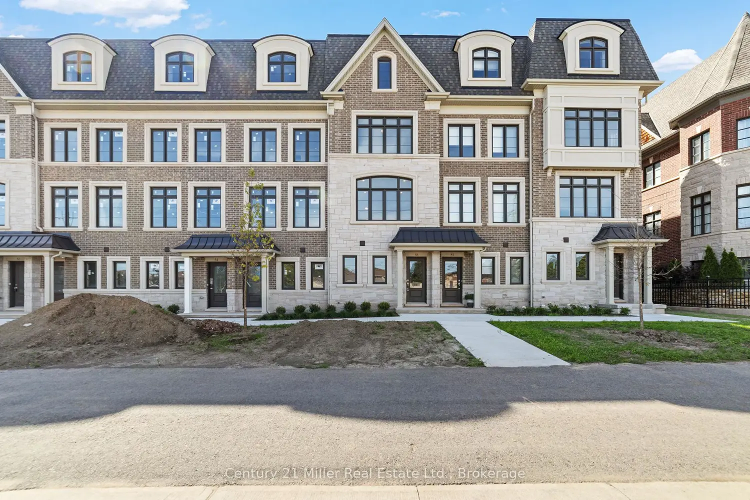 2150 Trafalgar Road 56