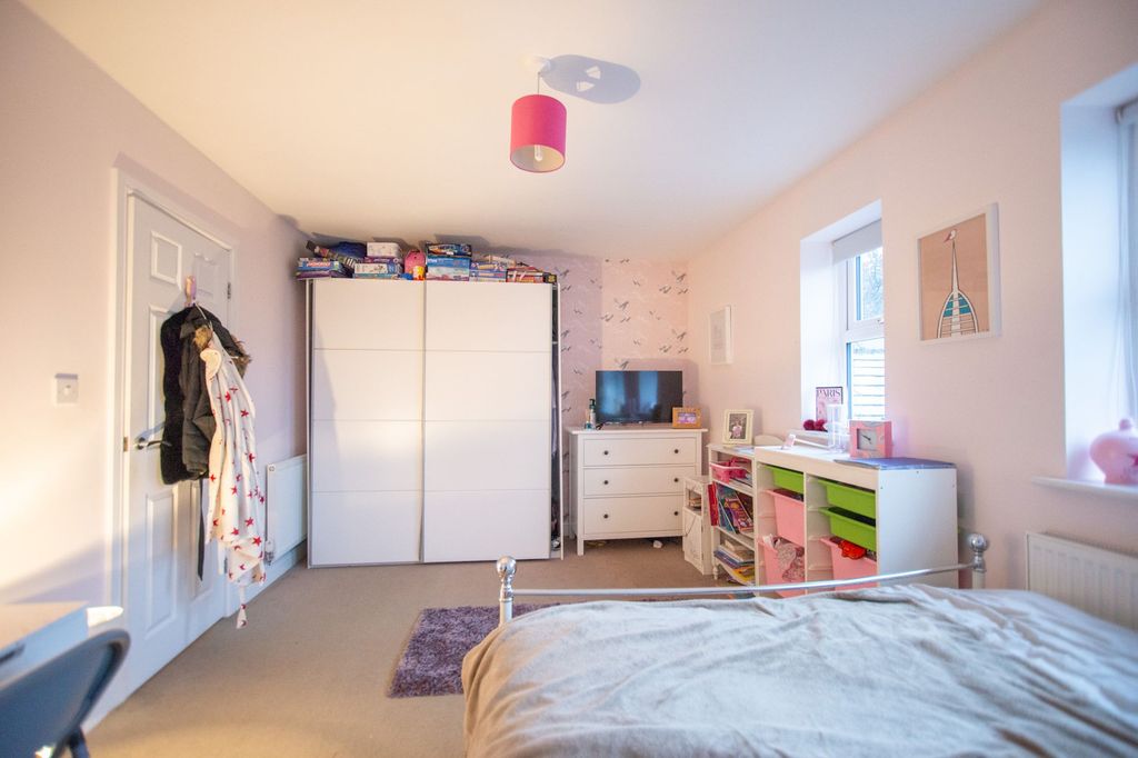Additional image 18 of 5 bed semi-detached house for saleEastbourne Road, Hornsea HU18