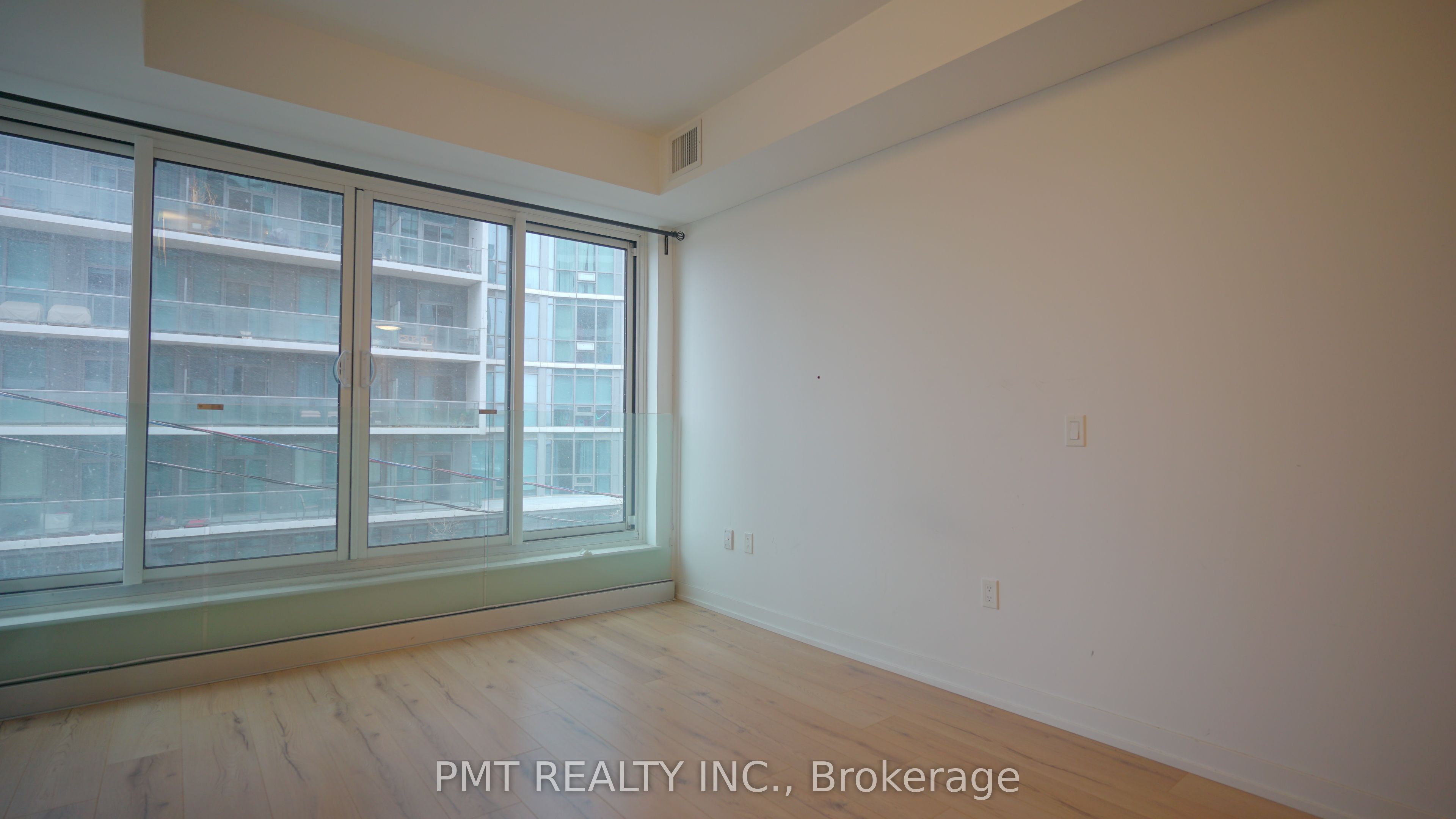 Additional image 3 of 209-1195 The Queensway N/a, Toronto, ON, M8Z 0H1