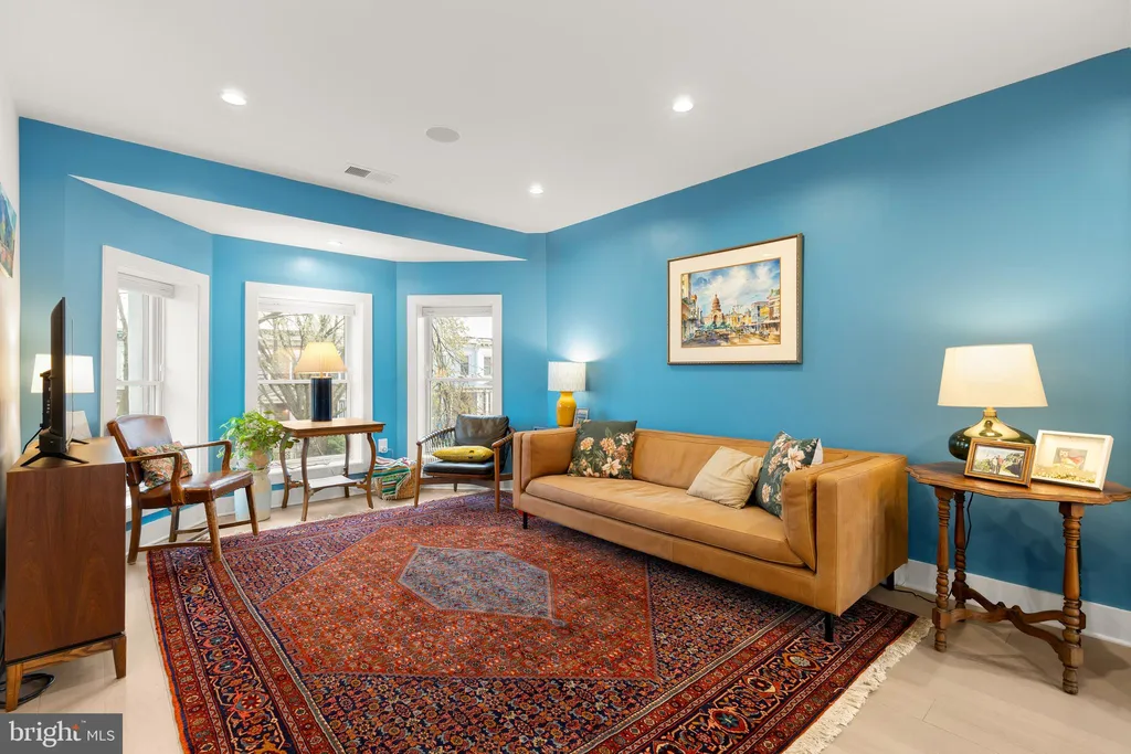 Additional image 11 of 632 Rock Creek Church Rd NW Unit 2, Washington, DC 20010