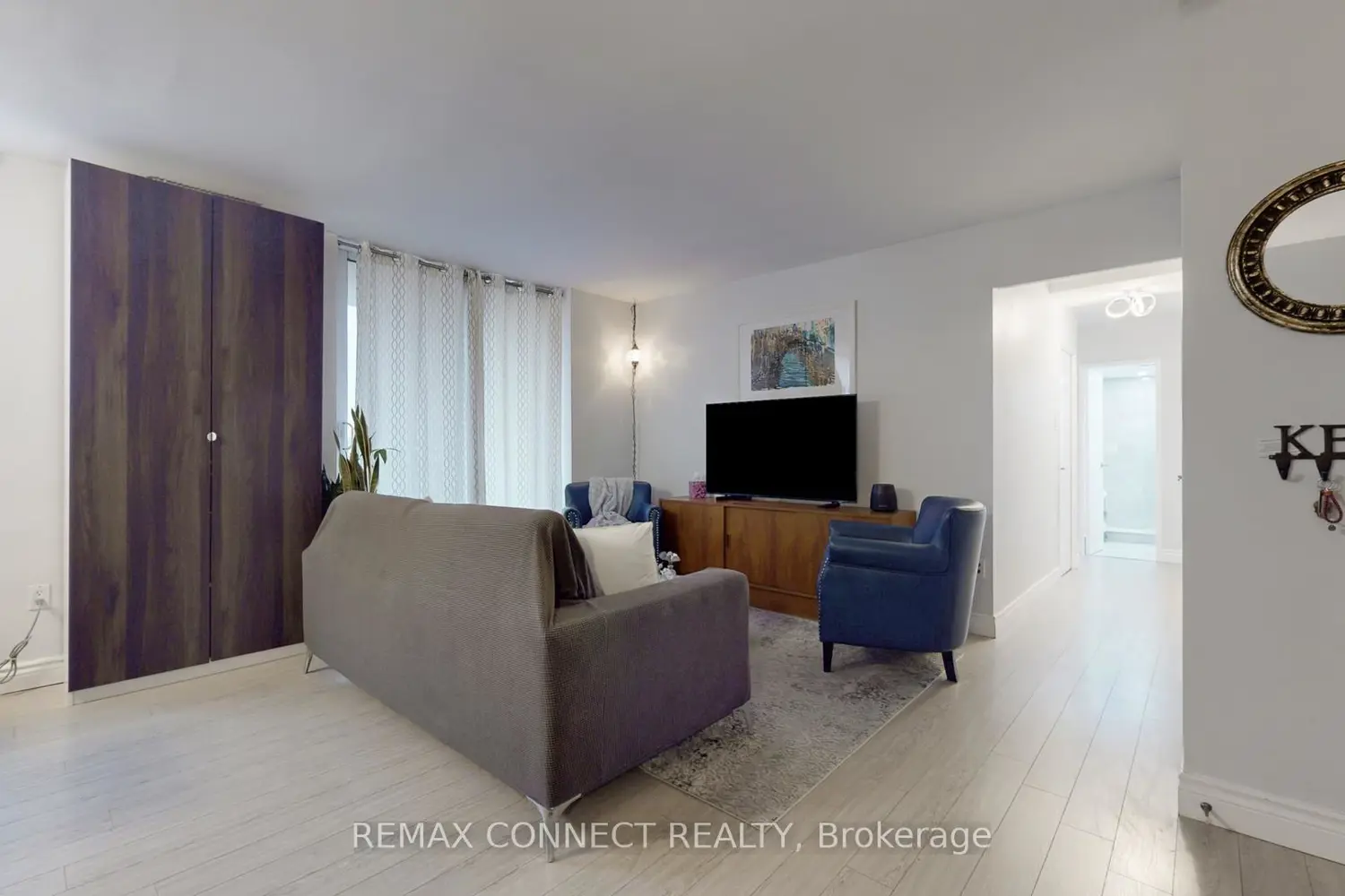 Additional image 4 of 1145 Logan Avenue 703