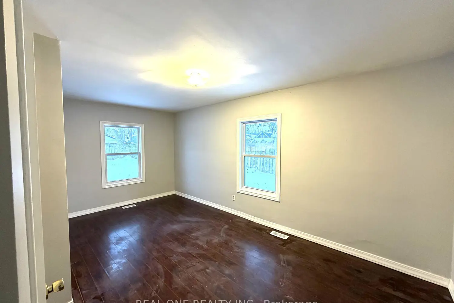 Additional image 12 of 53 Robert Street