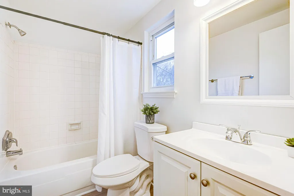 Additional image 43 of 214 Darwin Drive, Newark, DE 19711