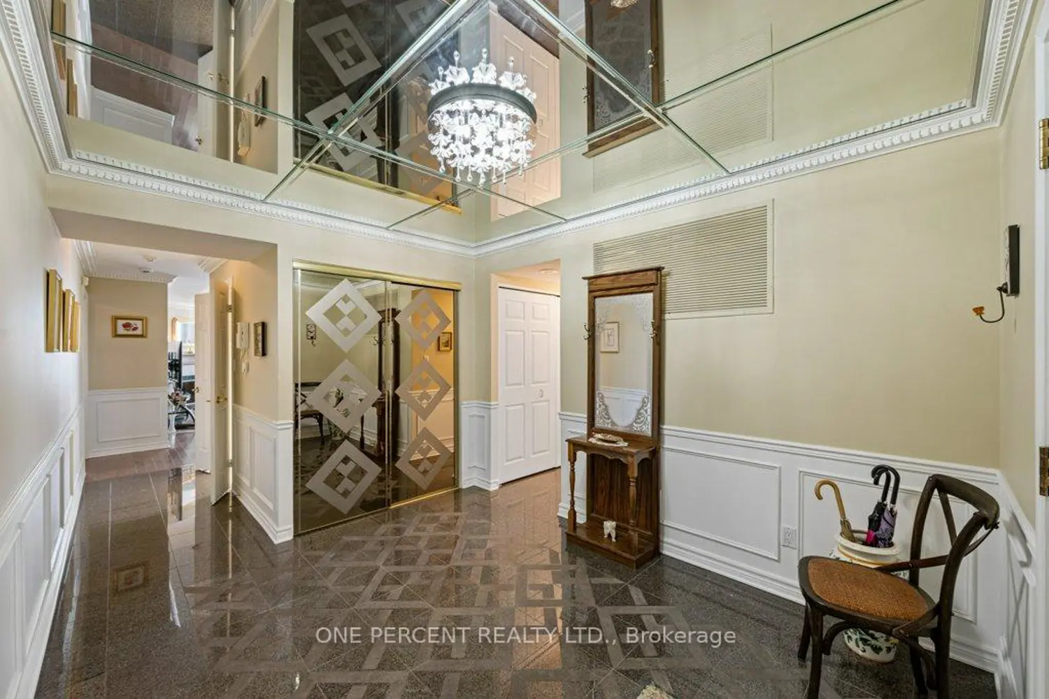 Additional image 4 of 3105 Carling Avenue 601