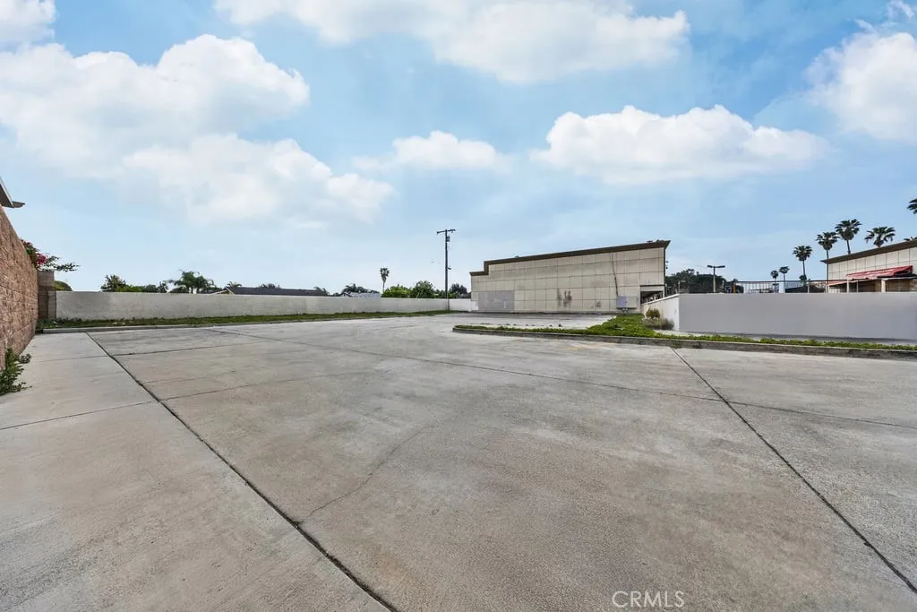 Additional image 19 of 2204 S Garey Avenue, Pomona, CA 91766