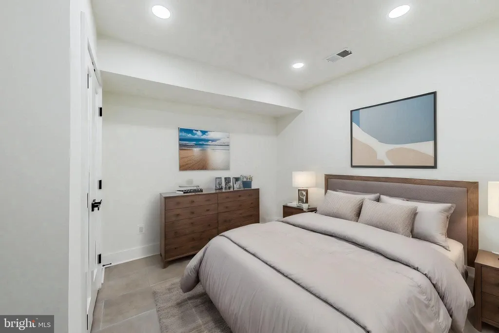 Additional image 11 of 1626 K St NE Unit A, Washington, DC 20002