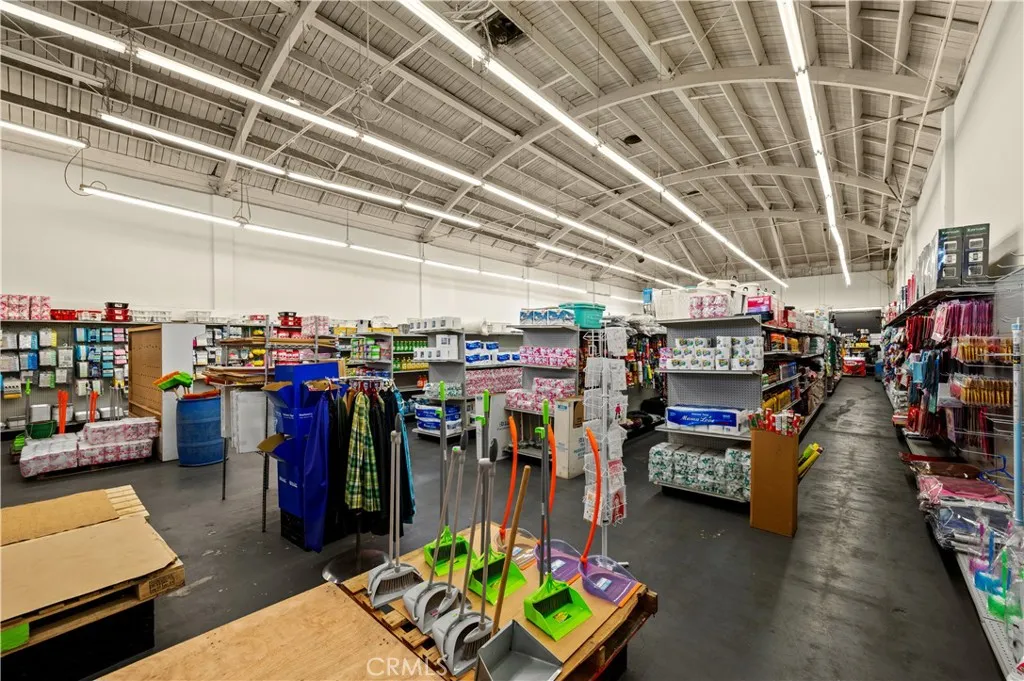 Additional image 51 of 4810 S Central Avenue, Los Angeles, CA 90011