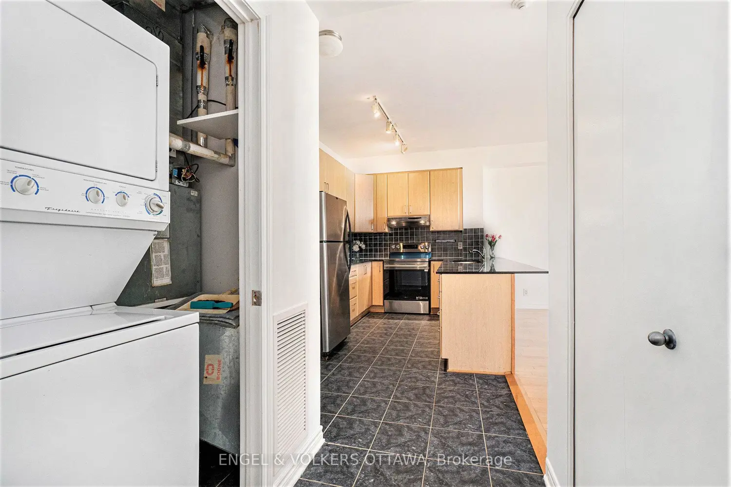 Additional image 4 of 205 Bolton Street 313