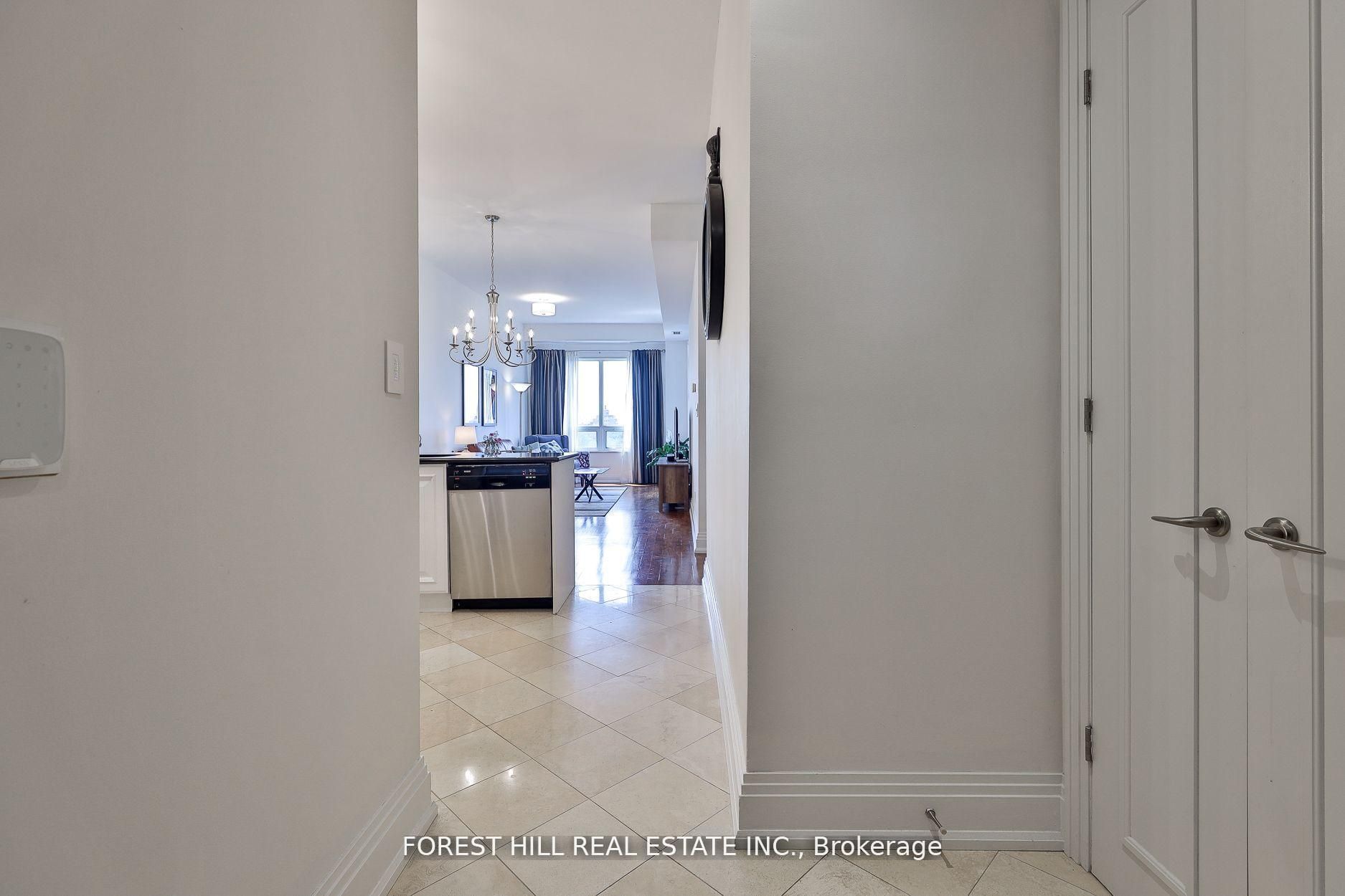 Additional image 2 of 1006-99 Avenue Road, Toronto, ON, M5R 2G5