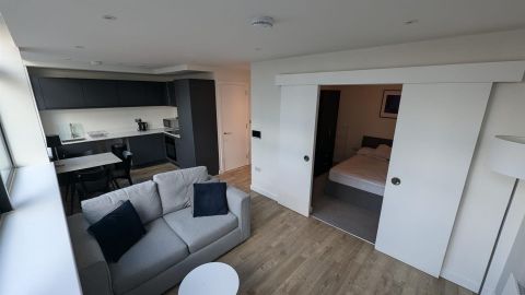 Paragon House 401, 48 Seymour Grove M16
