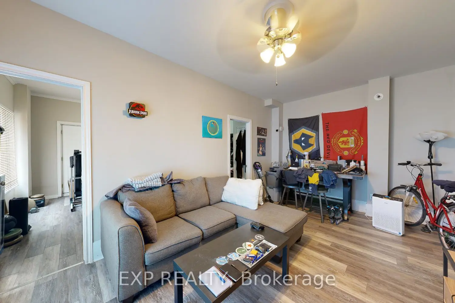 Additional image 9 of 553 Quebec Street