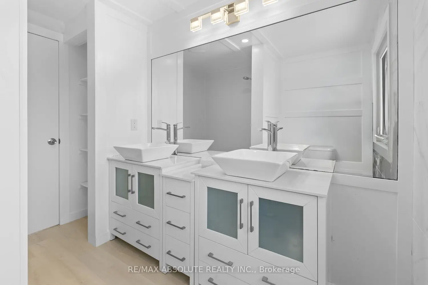 Additional image 12 of 1444 Normandy Crescent