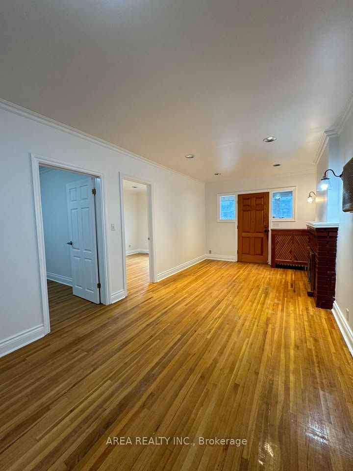 Additional image 5 of Main-39 Rosethorn Avenue, Toronto, ON, M6N 3K7