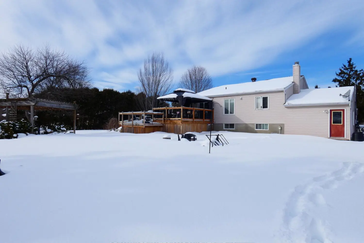 Primary image of 21 Ste Therese Boulevard