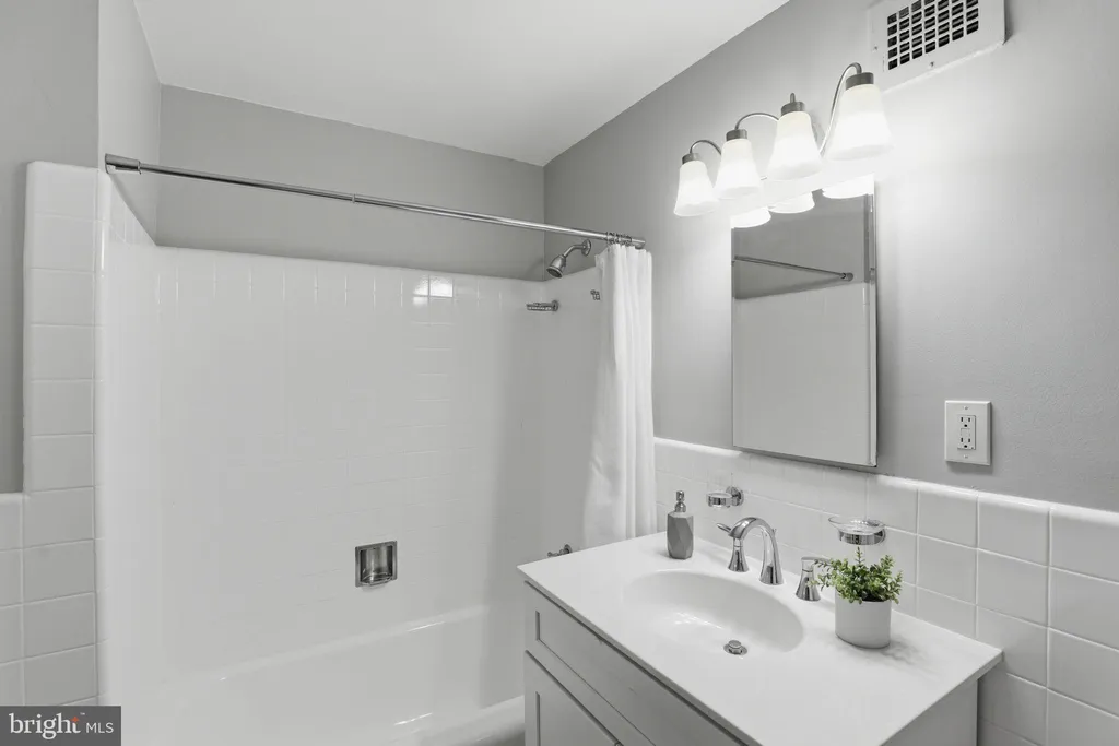 Additional image 22 of 4301 Massachusetts Avenue NW Unit 8007, Washington, DC 20016