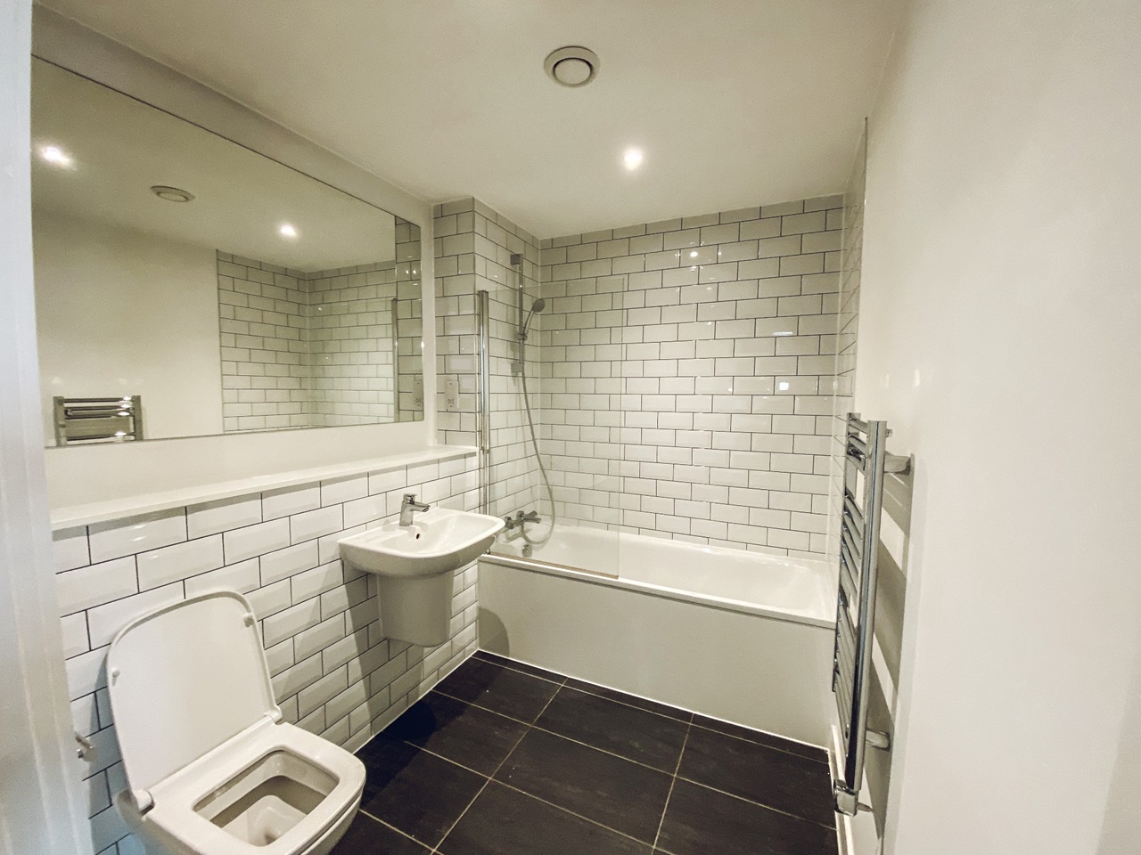 Additional image 6 of 2 Bed Flat, Talbot Road, M16, N1 7GU