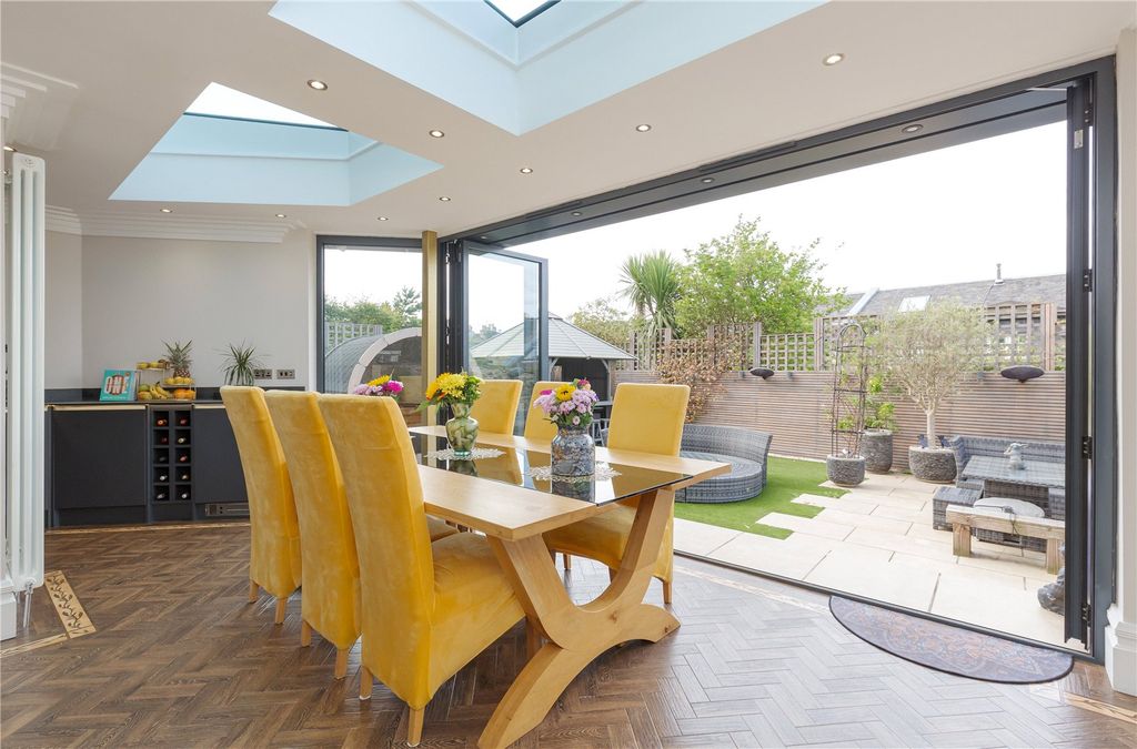 Additional image 4 of 2 bed flat for saleRoyal Circus, New Town, Edinburgh EH3