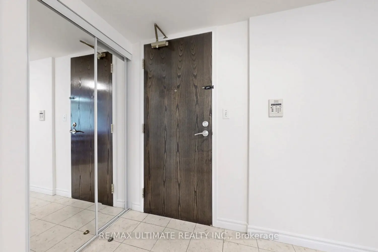 Additional image 5 of 18 Spring Garden Avenue 905