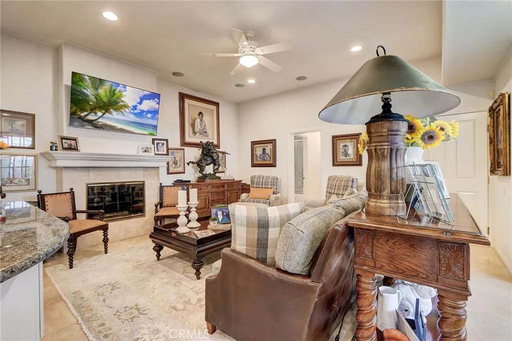 Additional image 19 of 2025 E Balboa Blvd, Newport Beach, CA 92661