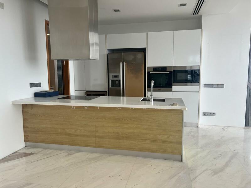 Additional image 11 of 22 Saint Thomas Walk