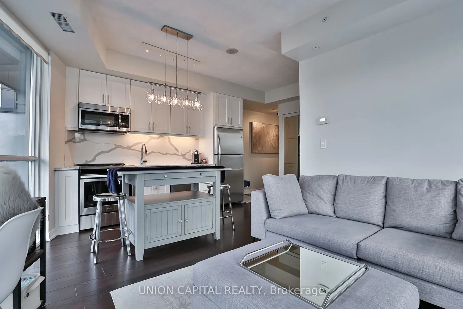 Additional image 12 of 20 Bruyeres Mews 1103