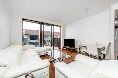 Capital Building, Embassy Gardens, 8 New Union Square, Nine Elms, London SW11