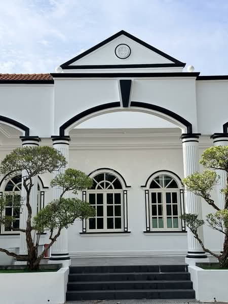 Additional image 3 of Old Holland Road