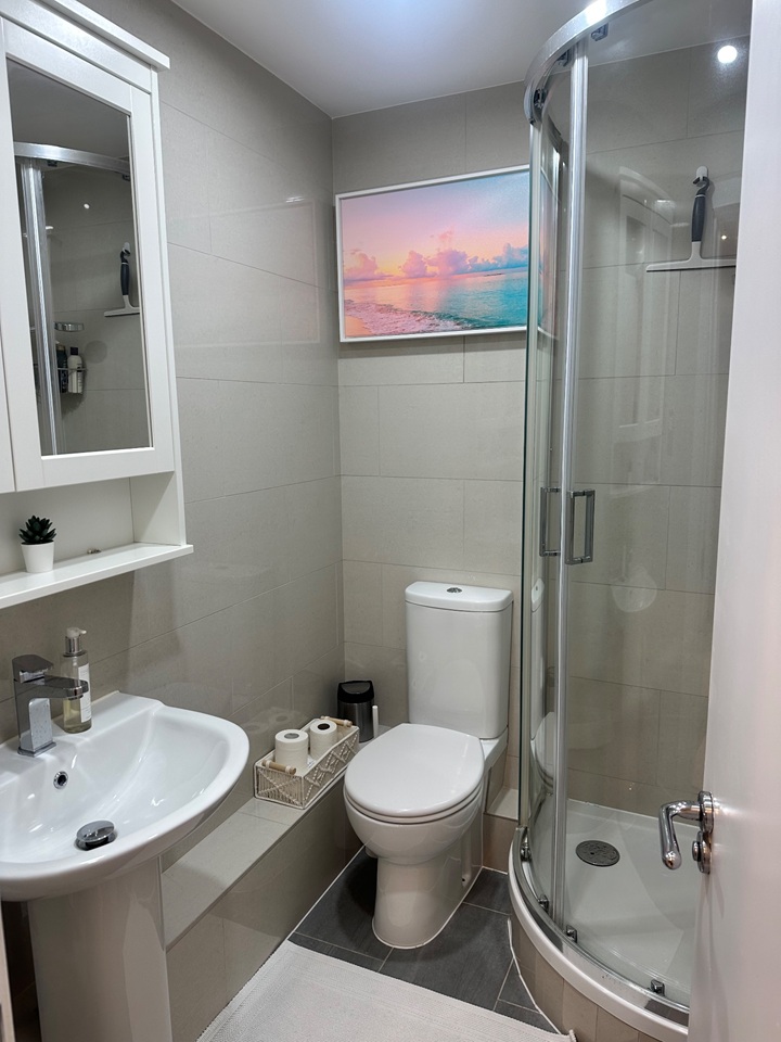 Additional image 7 of 1 Bed Flat, Bridge House, SW8, N1 7GU