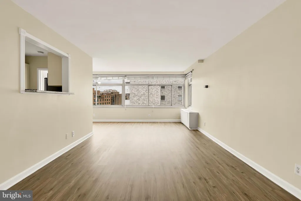 Additional image 4 of 2401 H Street NW Unit 904, Washington, DC 20037