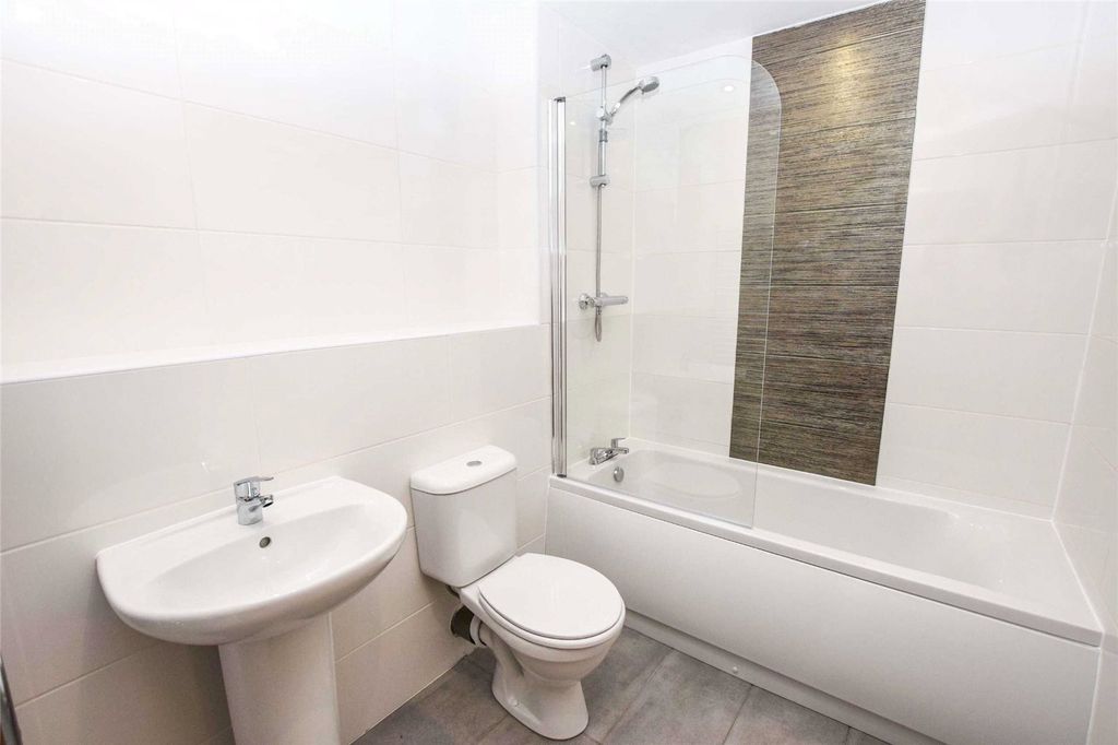 Additional image 6 of 2 bed flat for saleAcre House Portfolio, 20 Benbow Street, Sale, Cheshire M33