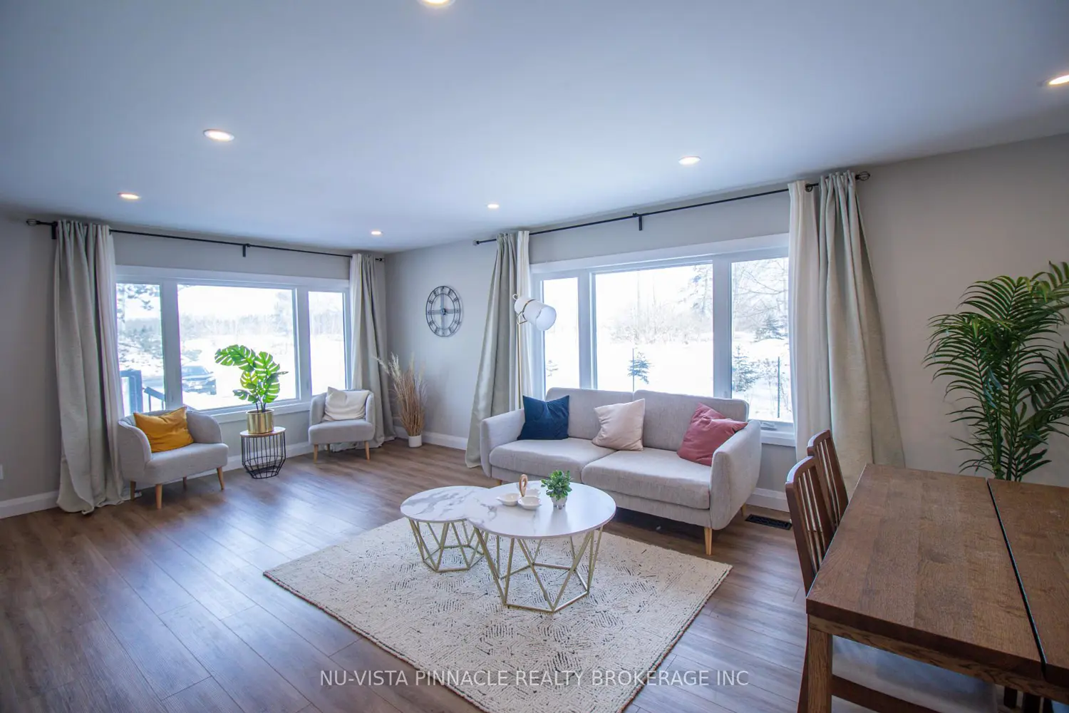 Additional image 5 of 7142 Highway 7